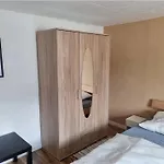 Camping Gästezimmer Rauw Gemeinschaftbad Und Küche *