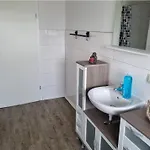 Gästezimmer Rauw Gemeinschaftbad Und Küche Camping *