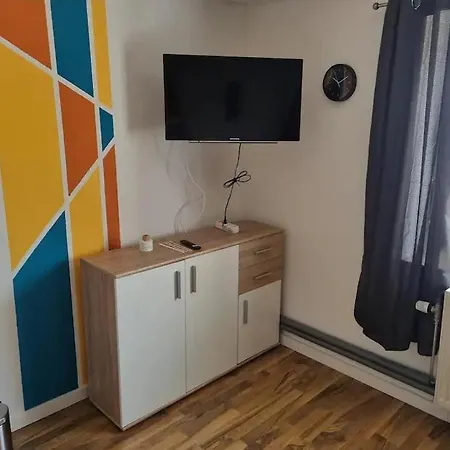 Campsite Gaestezimmer Rauw Gemeinschaftbad Und Kueche St. Vith