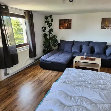 Campsite Gaestezimmer Rauw Gemeinschaftbad Und Kueche St. Vith