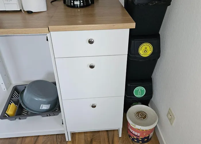 Kemping Gaestezimmer Rauw Gemeinschaftbad Und Kueche