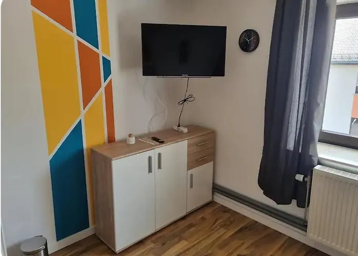 Kemping Gaestezimmer Rauw Gemeinschaftbad Und Kueche St. Vith