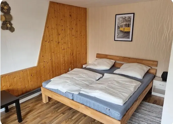 Gaestezimmer Rauw Gemeinschaftbad Und Kueche * St. Vith