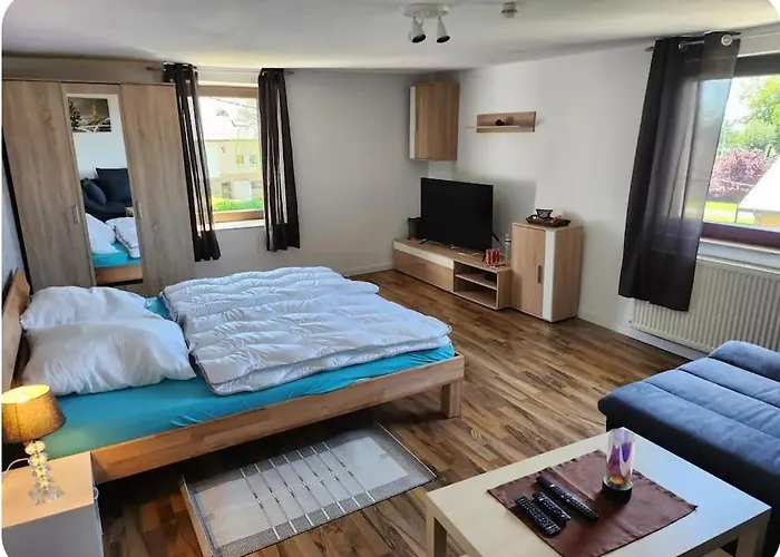 Gaestezimmer Rauw Gemeinschaftbad Und Kueche Campsite St. Vith